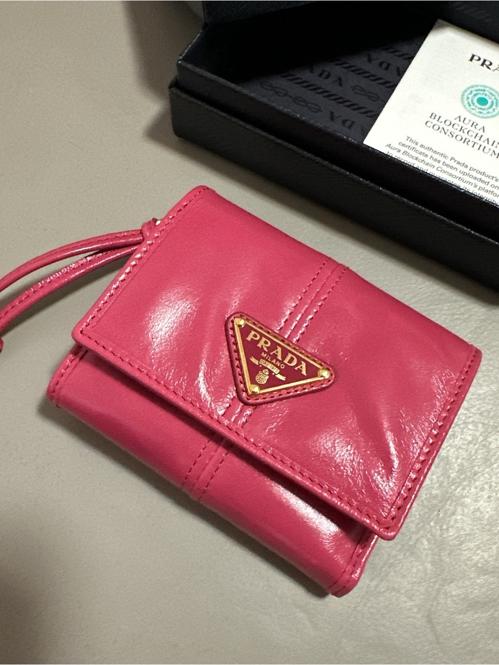 Prada small leather wallet - Picture 3 of 13